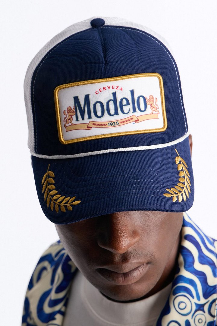 Modelo Corduroy Trucker Hat - Navy