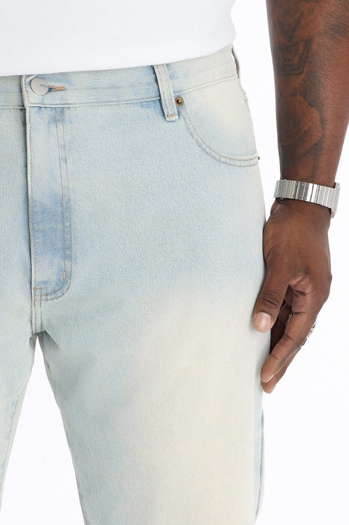 The Staple Straight Jean - Light Wash