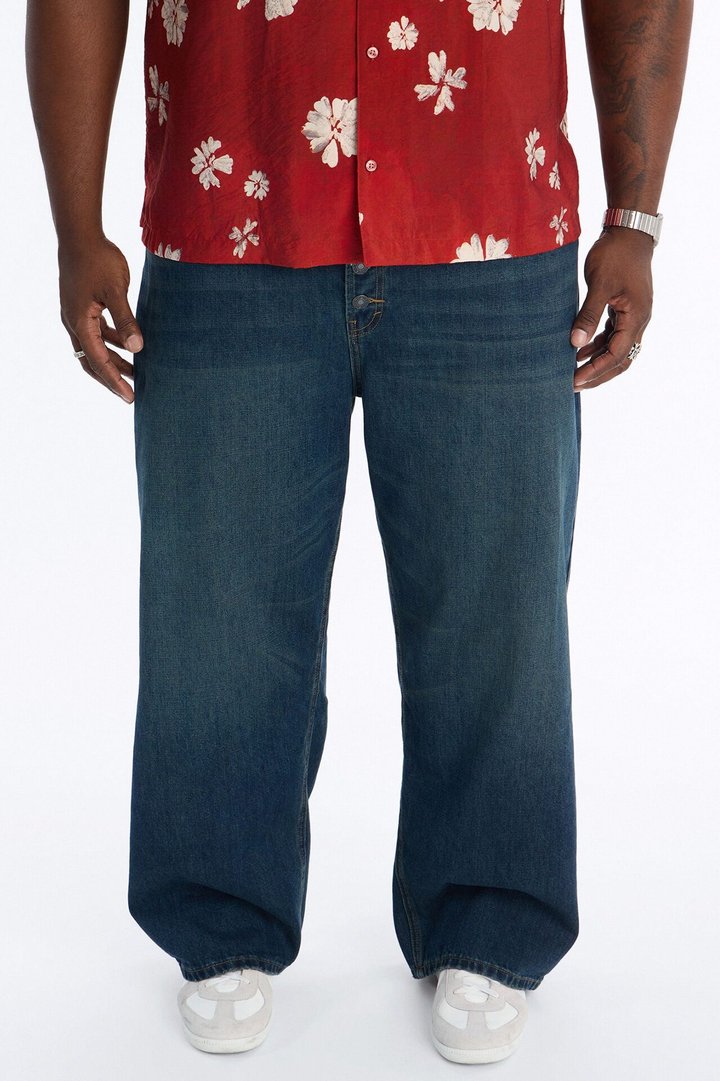 Baggy Button Riot Jeans - Dark Wash