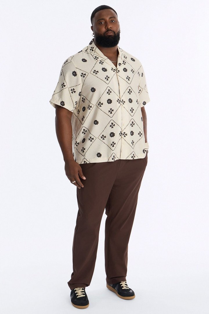 Languid Getaway Button Up Shirt - Cream/combo