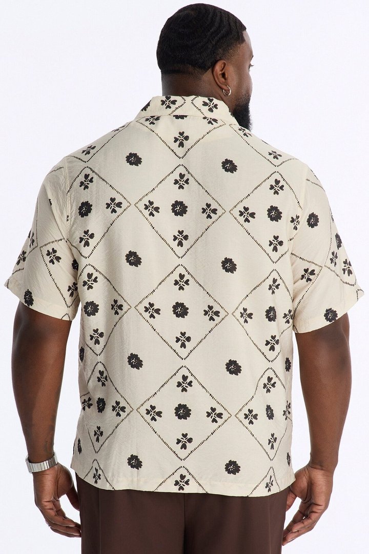 Languid Getaway Button Up Shirt - Cream/combo