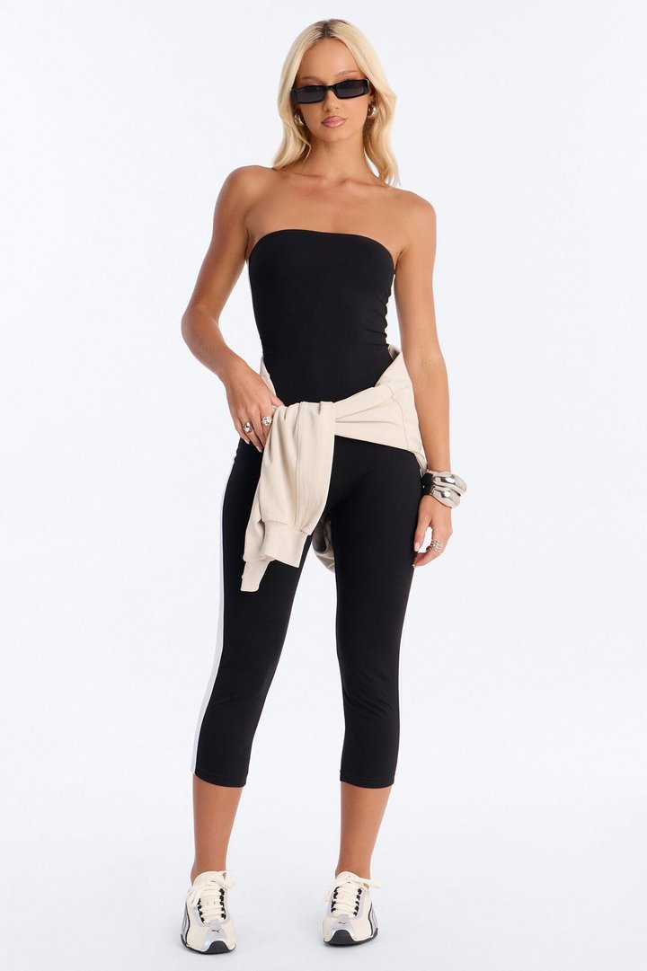 Sporty And Nice Strapless Romper - Black