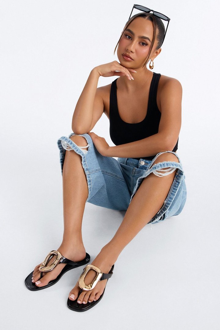 Zani Jelly Hardware Flip Flops - Black