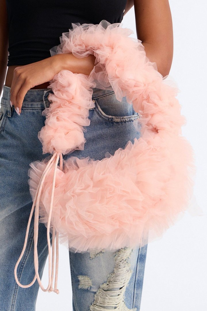 On Cloud Nine Ruffle Shoulder Handbag - Blush