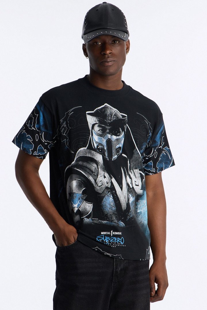 Mortal Kombat Sub Zero Heavy Weight Boxy Short Sleeve Tee - Black