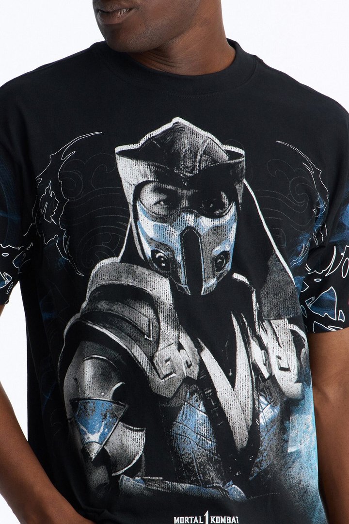Mortal Kombat Sub Zero Heavy Weight Boxy Short Sleeve Tee - Black