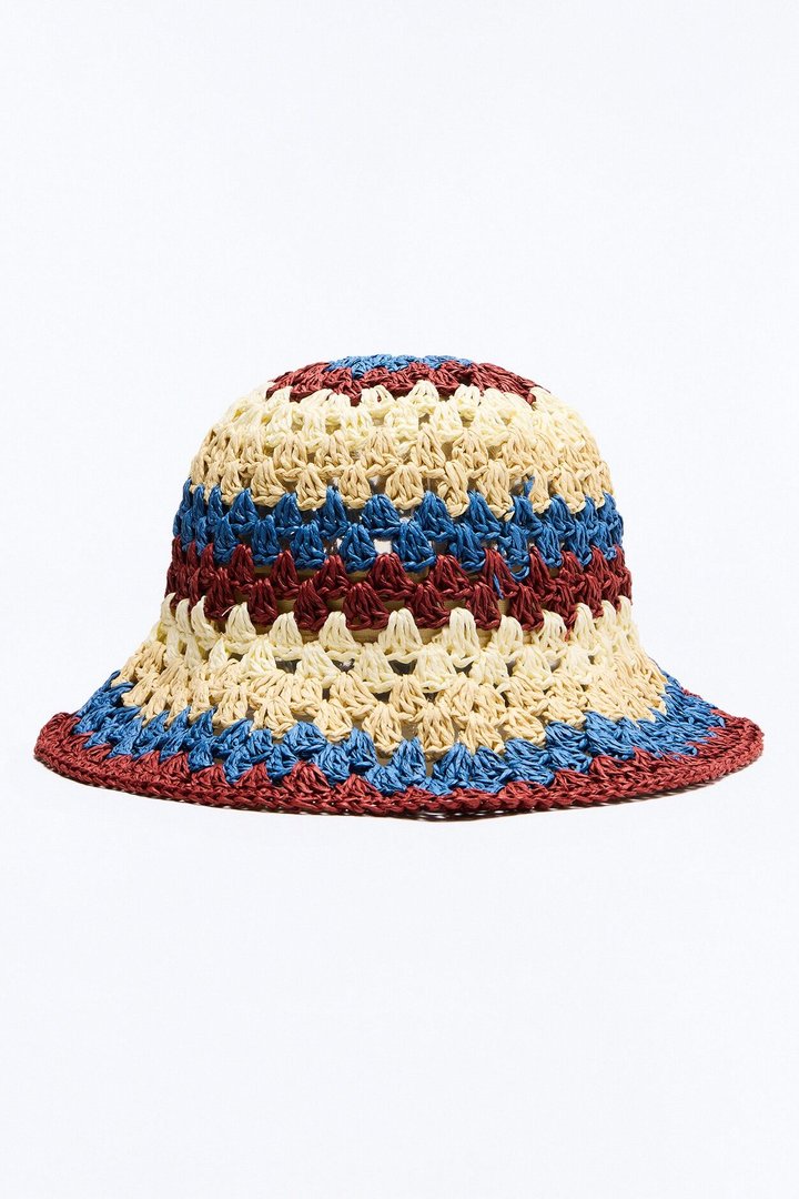 Living The Best Life Crochet Bucket Hat - White/combo