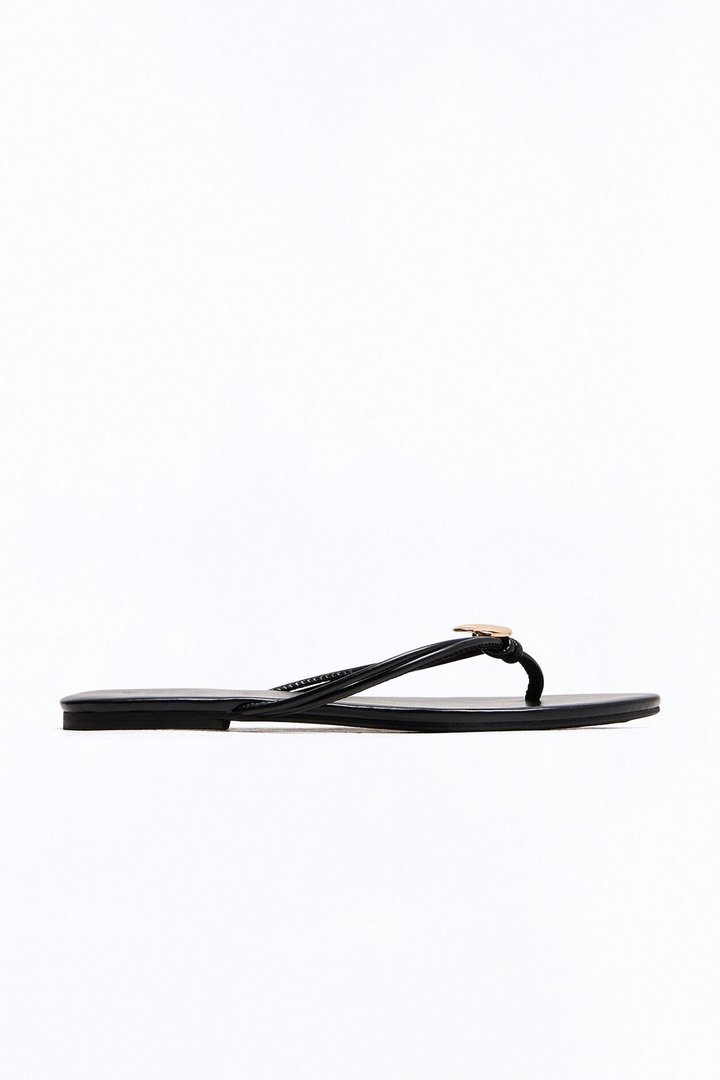 Ori Hardware Flip Flops - Black