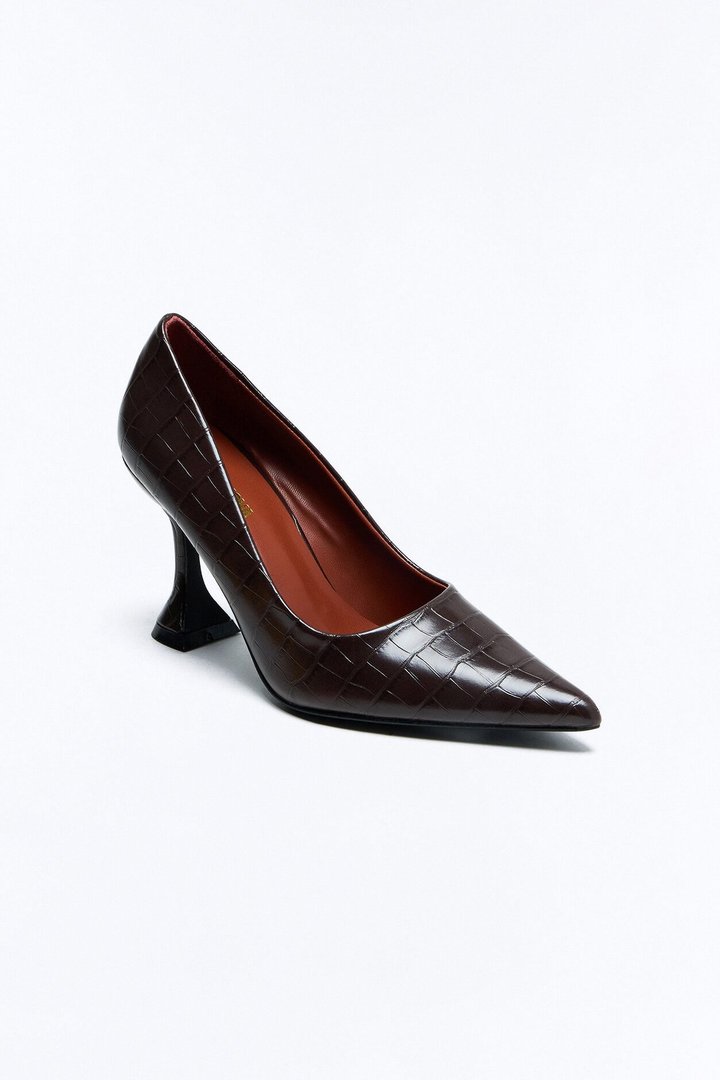 Marlowe Croc Pumps - Brown