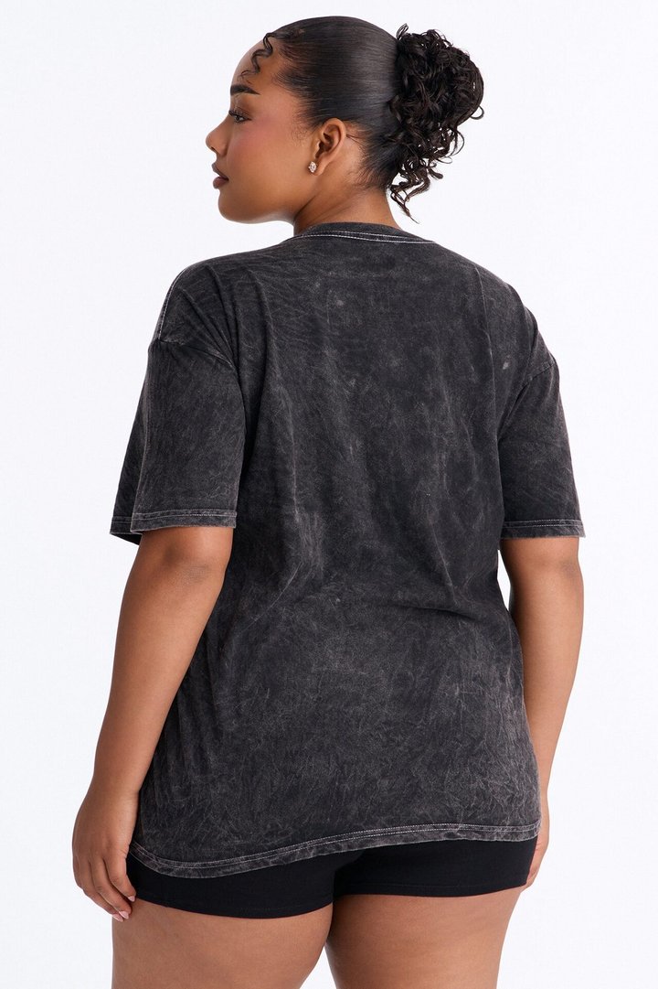 Bratz Close Up Washed Tee - Black Wash