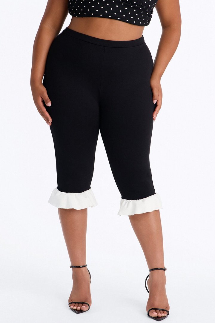 Daisy High Rise Ruffle Trim Ponte Capri Leggings - Black/White