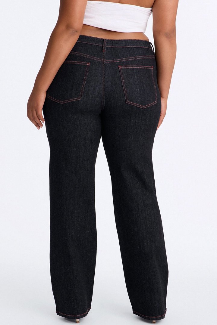 Hot To Trot Low Waist Stretch Straight Leg Jeans - Dark Wash