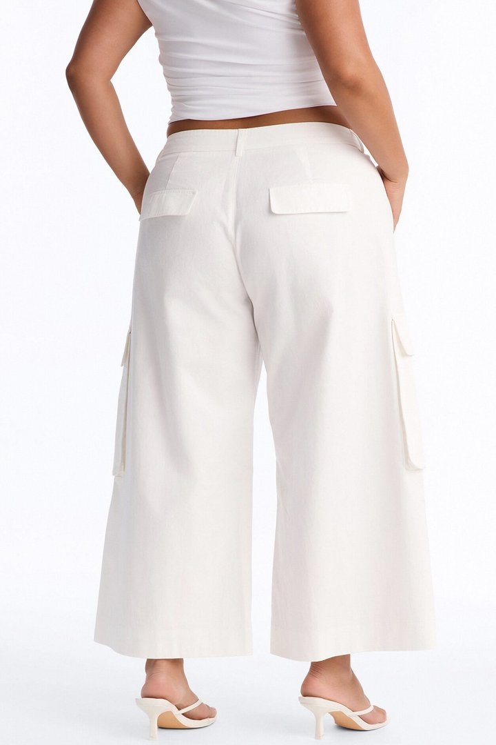 Reese Mid Rise Cargo Wide Leg Culotte - White