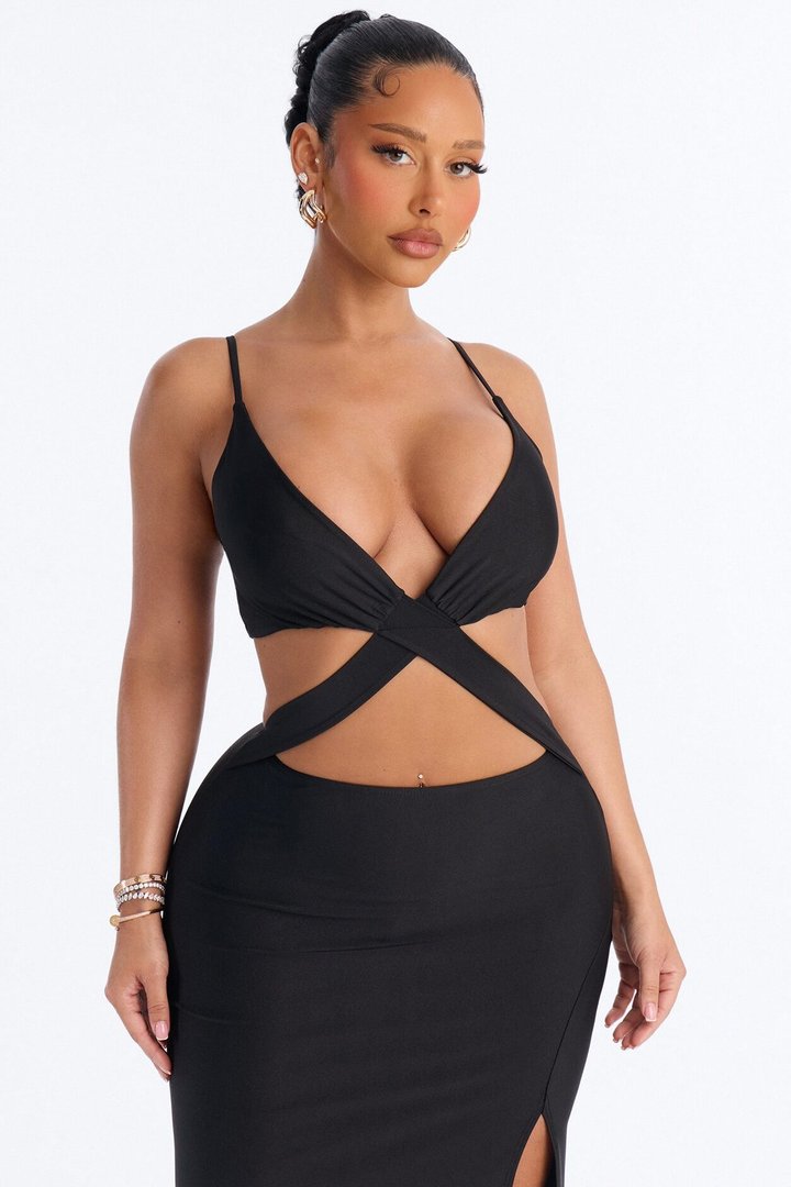 Salem Cut Out Maxi Dress - Black