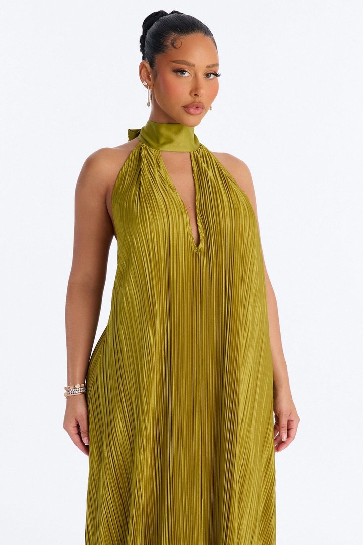 Can't Reach Me Plisse Maxi Dress - Chartreuse