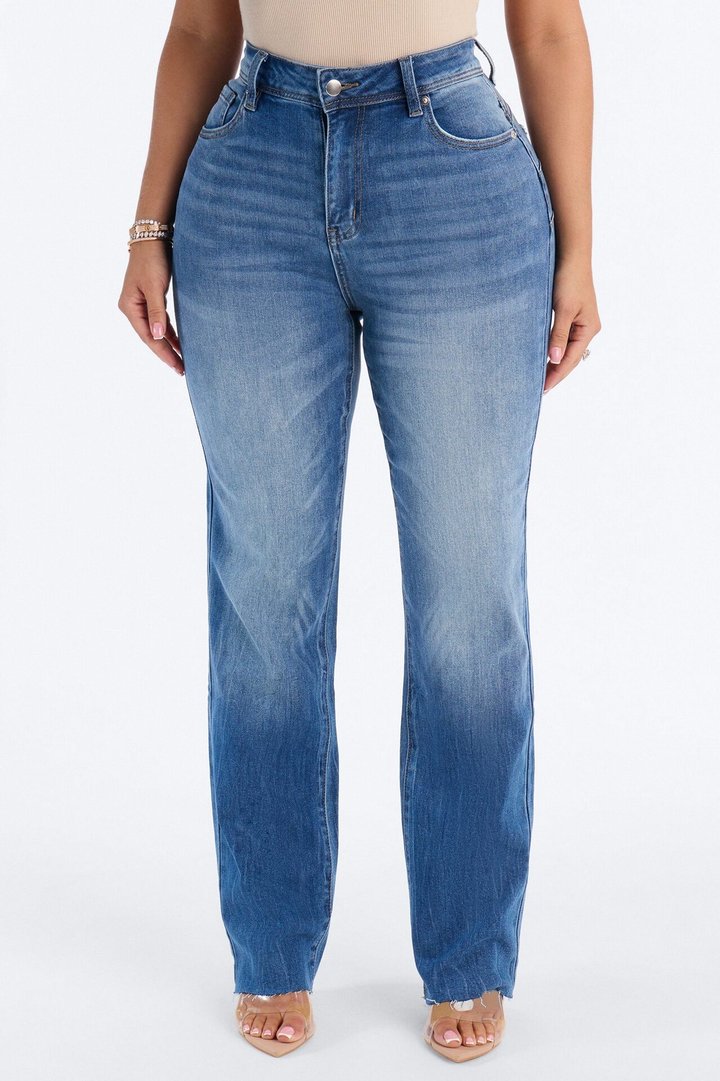 Truly Iconic Curvy Stretch Straight Leg Jeans - Dark Wash