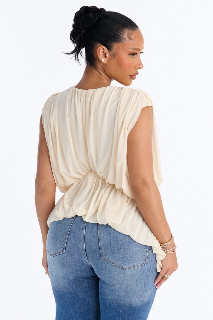 Nina Ruched Mesh Short Sleeve Top - Cream