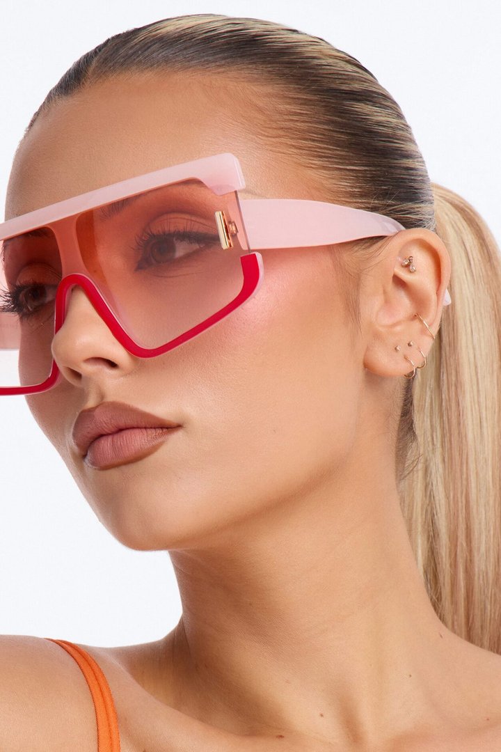 Chilling And Relaxing Sunglasses - Pink
