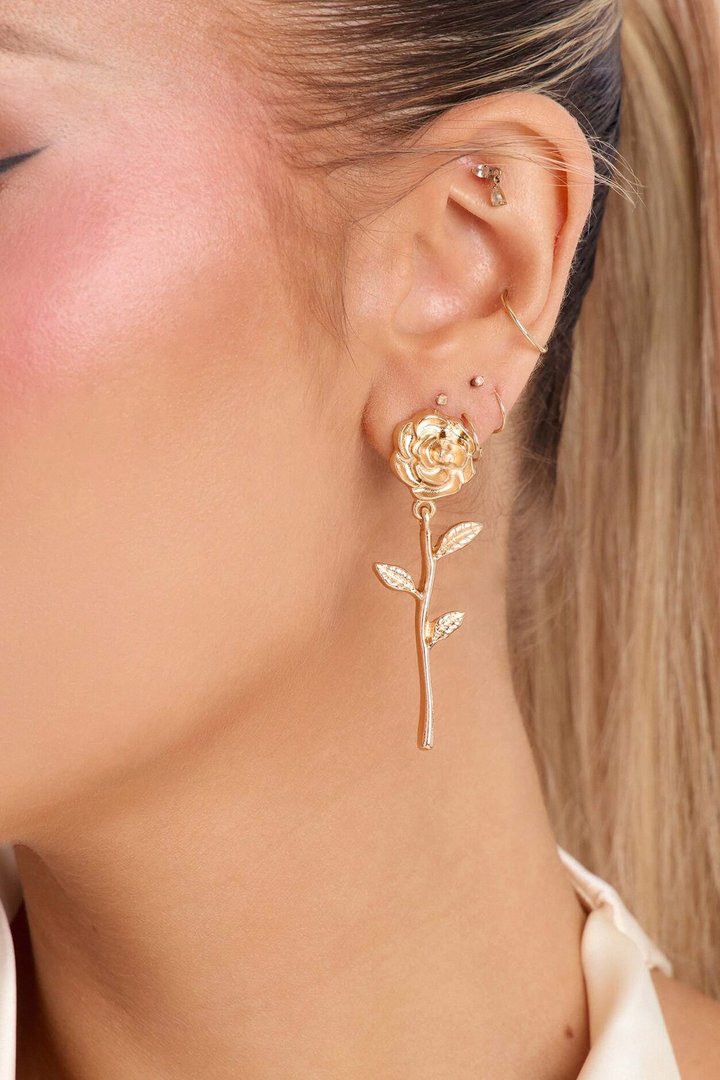 Everbloom Floral Drop Earrings - Gold