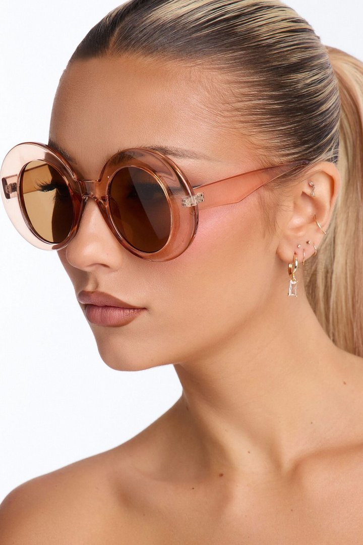 Lost In The Thrill Sunglasses - Nude