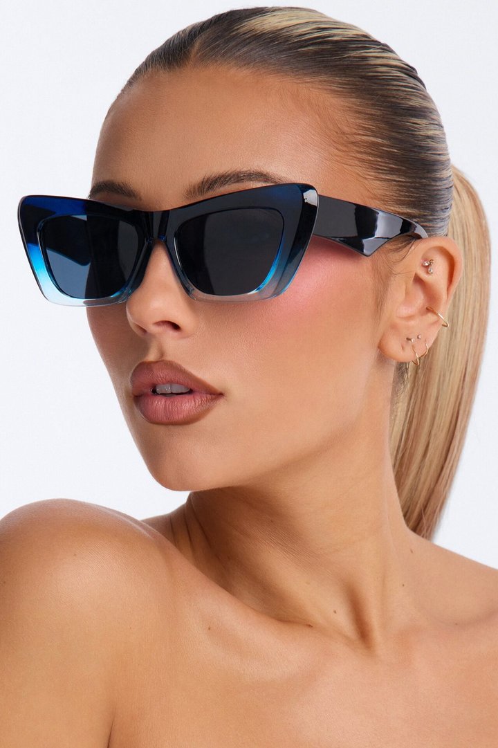 Ocean Front Views Sunglasses - Blue