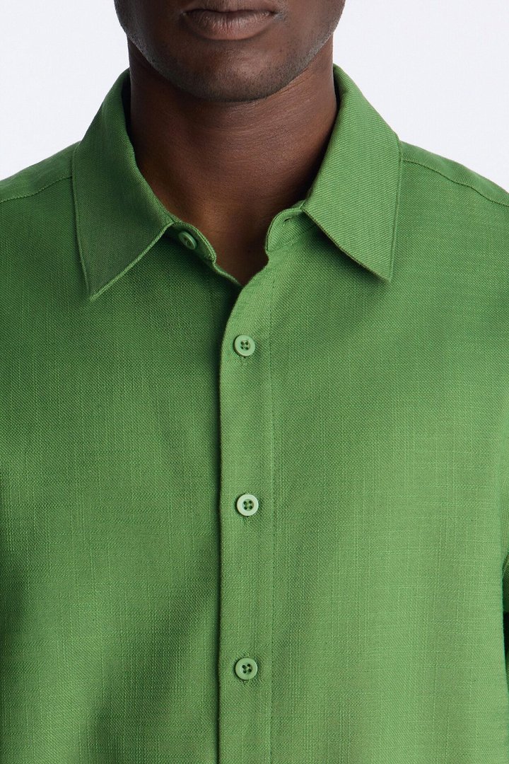 Relaxed Sunward Coast Linen Button Up Shirt - Green