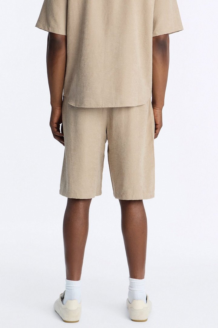 Dune Relaxed Short - Taupe