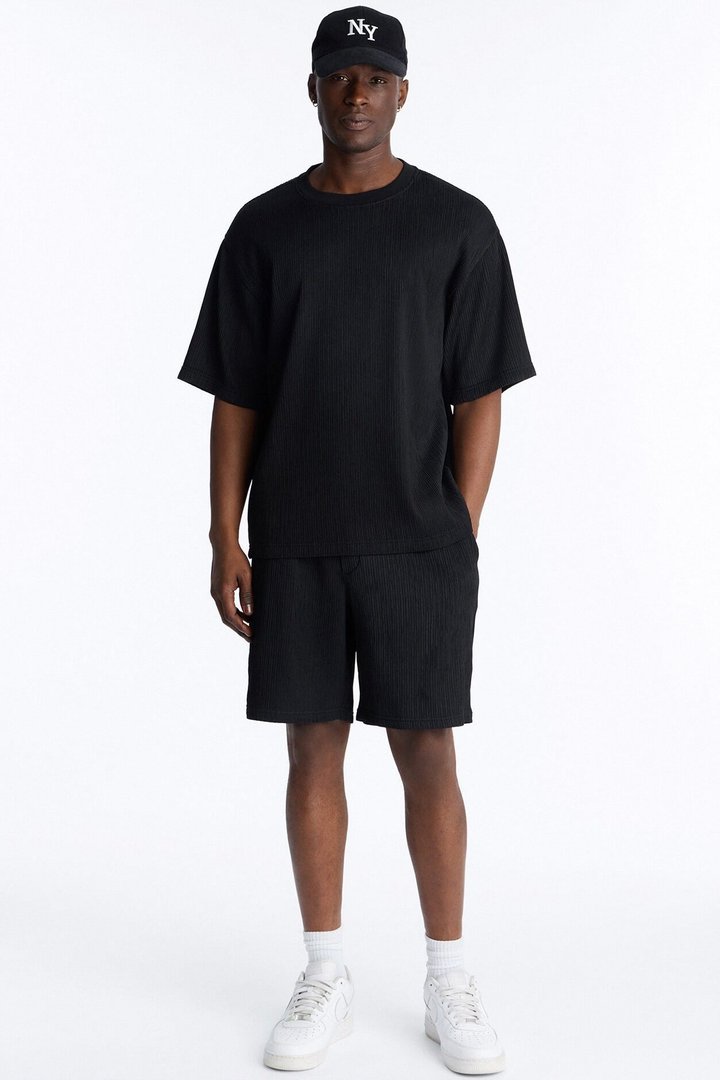 Pure Form Plisse Tee - Black