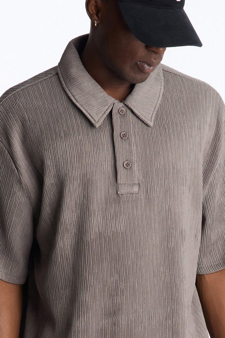 Pure Form Plisse Polo - Brown