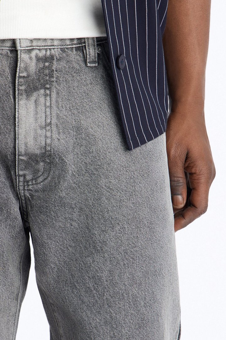 The Staple Straight Jean - GreyMineralWash
