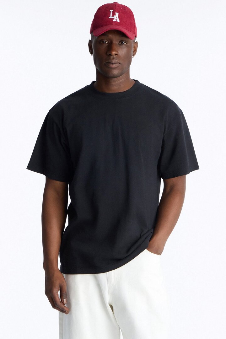 Crochet Print Heavyweight Oversized Short Sleeve Tee - Black
