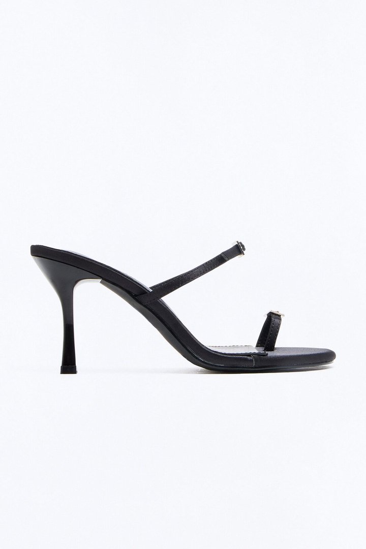 She Understood Satin Toe Ring Heels - Black