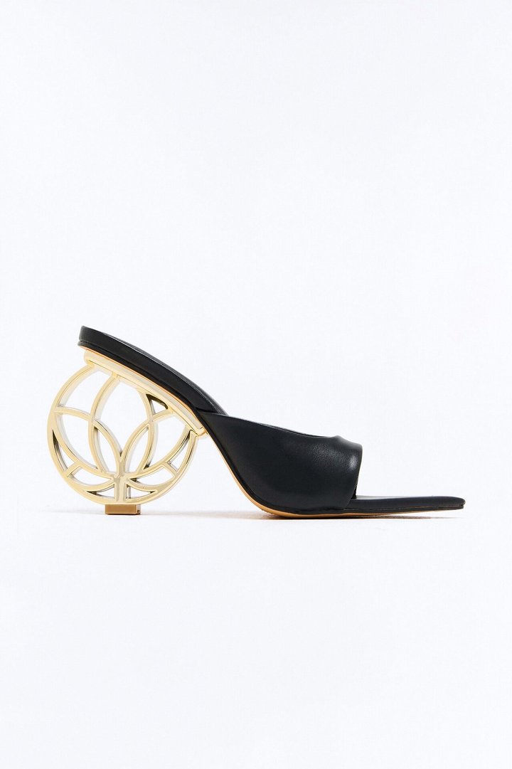 Lotus Dream Novelty Heels - Black