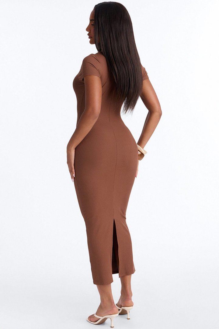 Madison Short Sleeve Midi Dresses - Brown