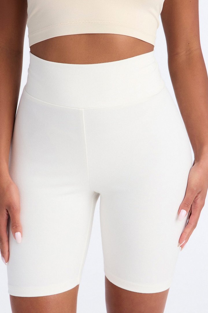 Quinn High Rise Everyday Cotton Biker Short 7″ - White