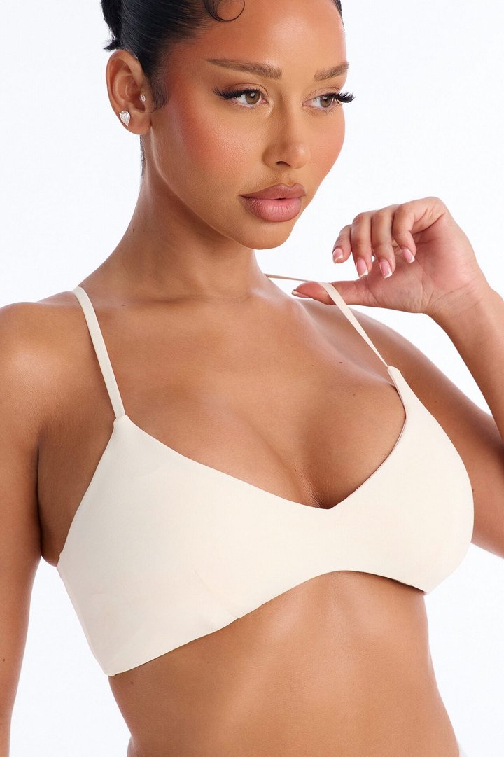 Second Skin Scoop Neck Spaghetti Strap Bra Top - Bone