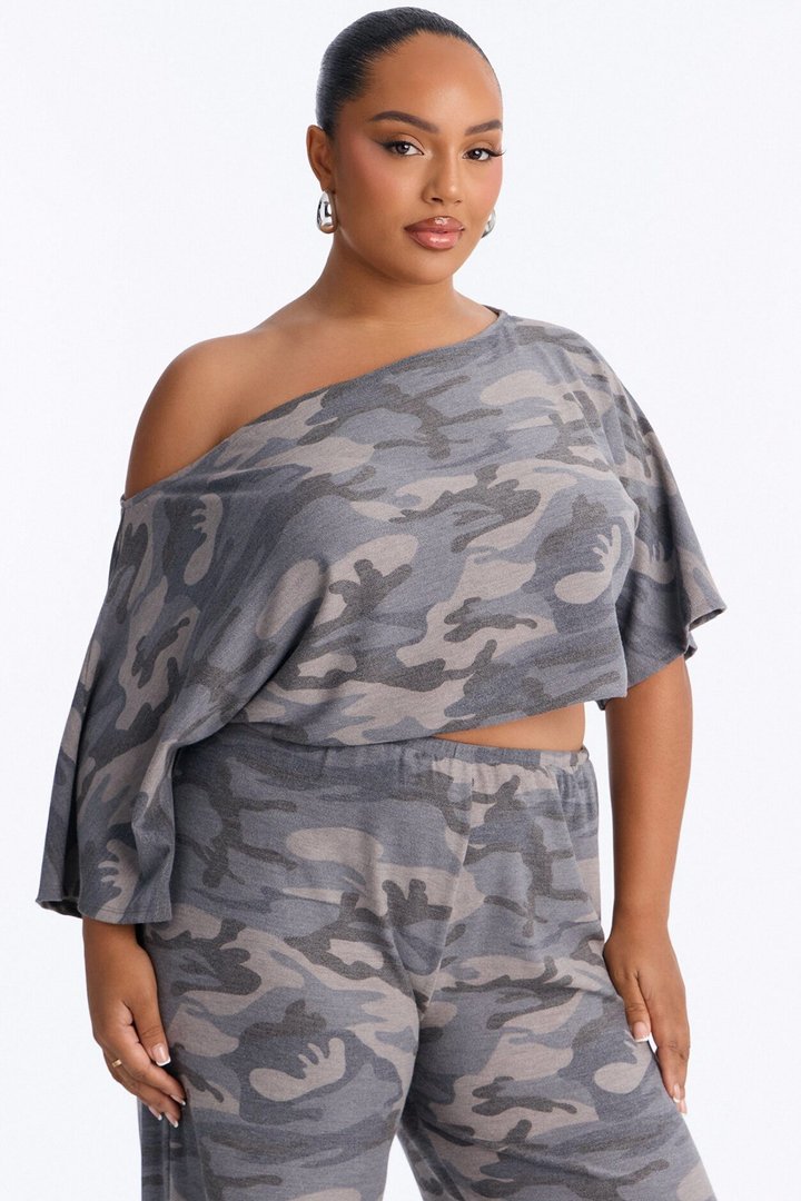 You Saw Nothing Cropped Camo Pant Set - Olive/combo