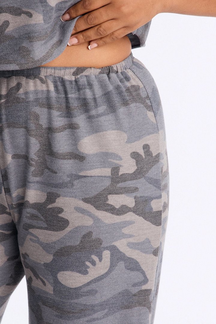 You Saw Nothing Cropped Camo Pant Set - Olive/combo