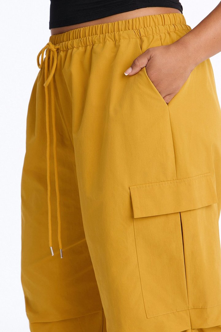 Samara Windbreaker Stacked Wide Leg Pant - Mustard