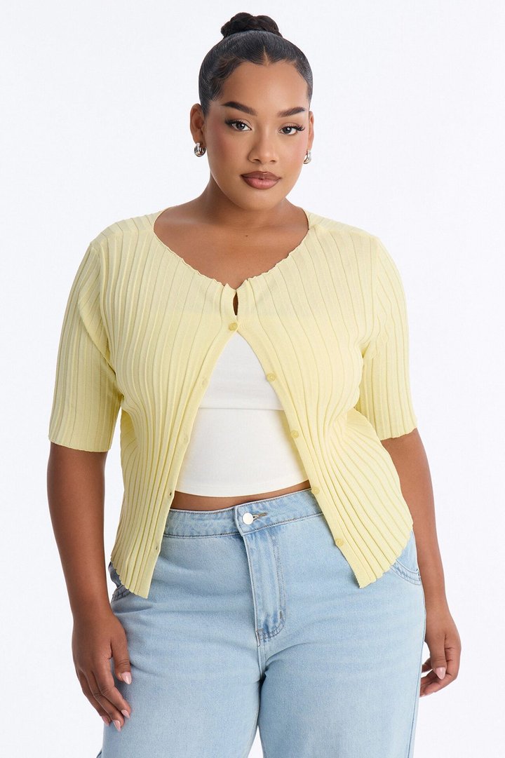 Kenny Short Sleeve Sweater Top - Butter Yellow