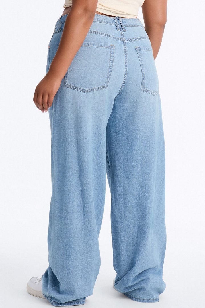 Sightseer Linen Blend Tie Waist Jeans - Light Wash