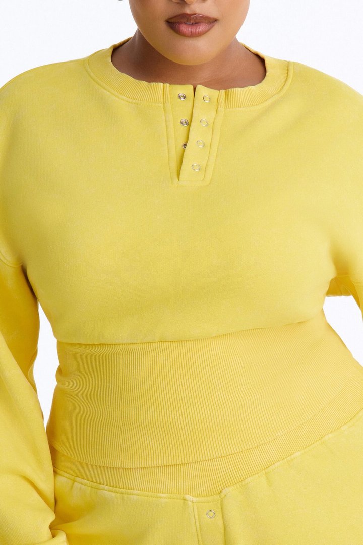 Reese Cinched Waist Fleece Short Set - Yellow
