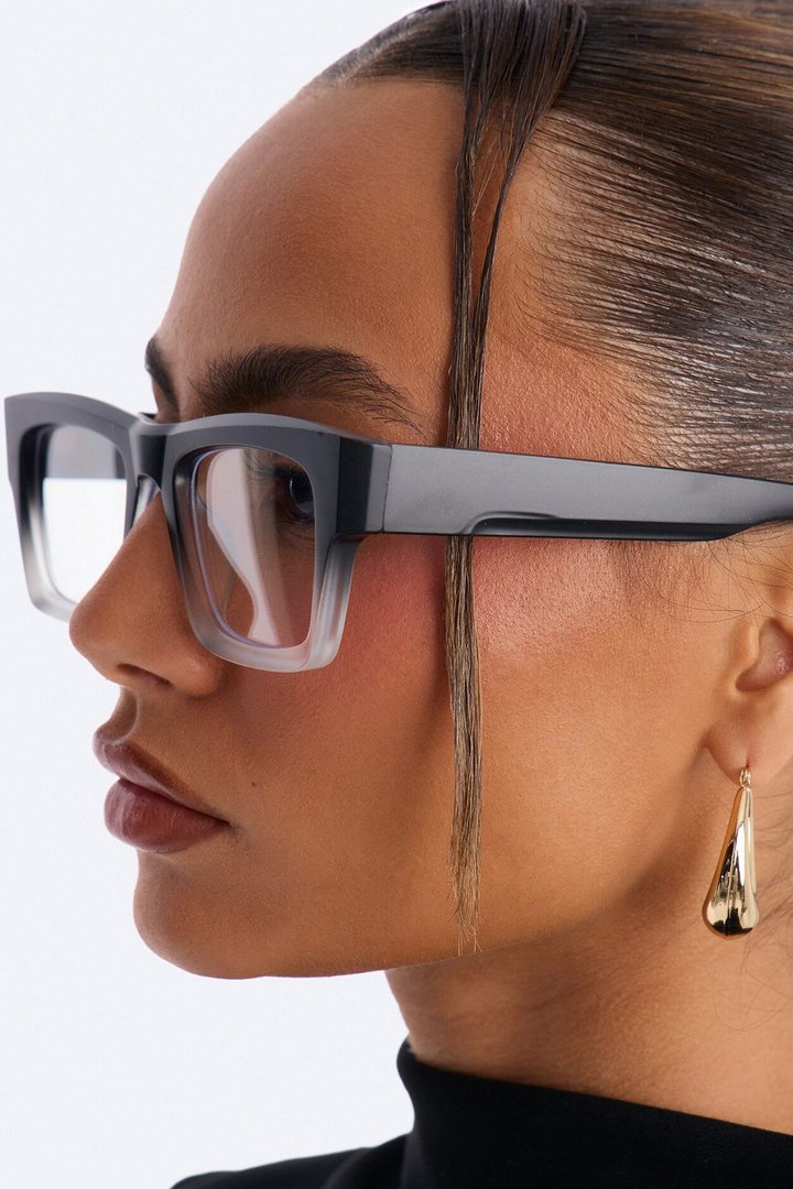 Working Overtime Sunglasses - White/Black
