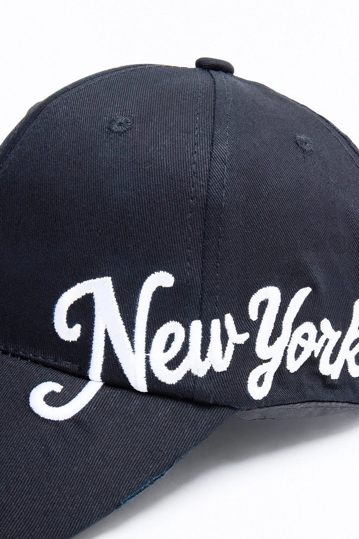 On The East Side Baseball Hat - Black/White