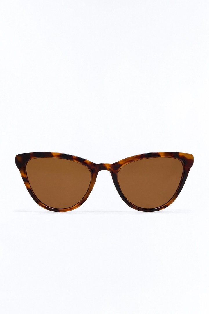 Strut That Walk Sunglasses - Tortoise