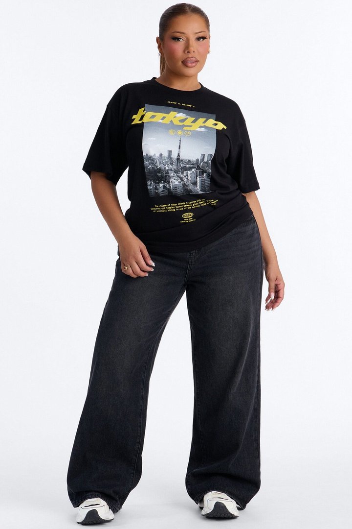 Tokyo Bound Oversized Tee - Black