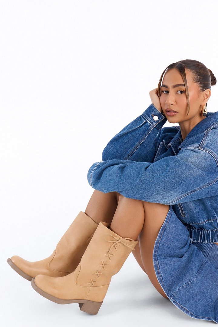 Springy Lace Up Bow Boots - Tan