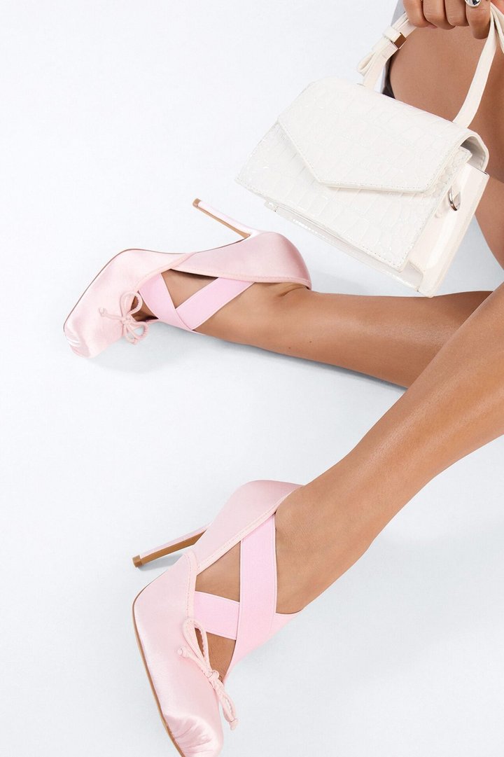 Aralyn Satin Ballet Pumps - Pink