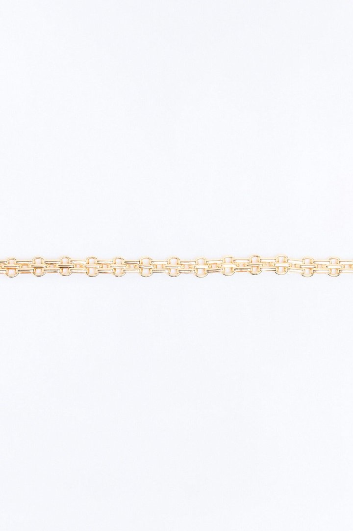 Locked In Queen Chain Belt - Gold