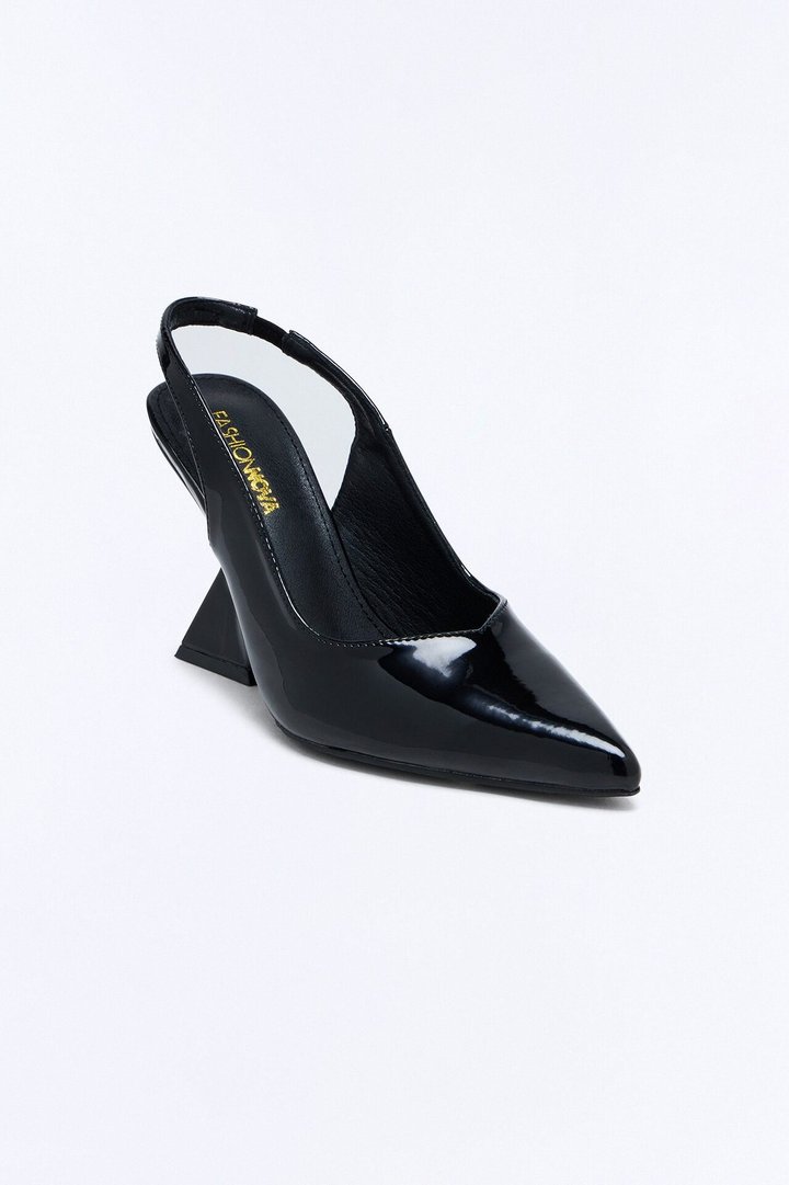 Prelude Slingback Wedge Pumps - Black